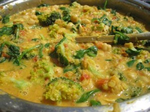 Chickpea, Broccoli & Spinach Curry